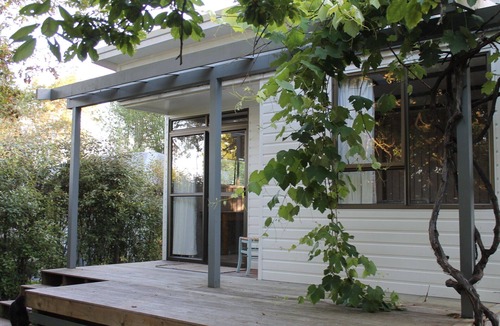 Pukekawa Cottage | Quiet, peaceful country cottage