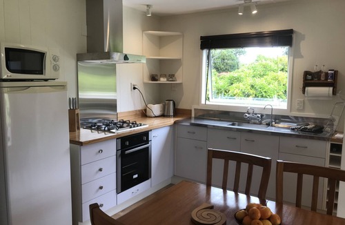 Kerikeri House | Relax a Lodge