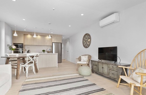 Orewa House | Residence De La Mer - Orewa Holiday Apartment