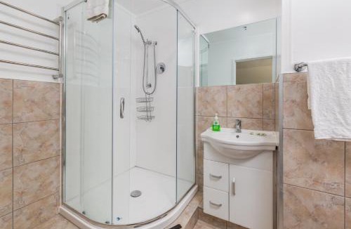 Haruru Hotel | Riverside Lodge Paihia