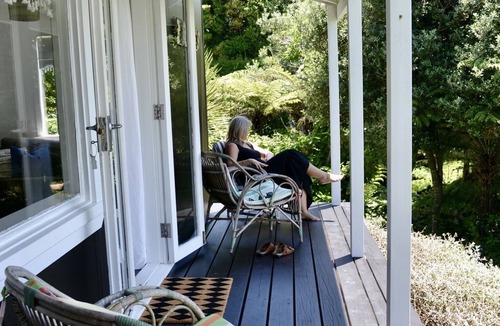 Stanmore Bay Cottage | Rosie's cottage in Stanmore Bay , a short walk to beach with a great seaview.