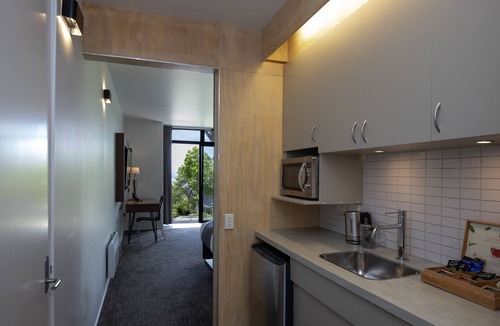 Punakaiki Hotel | Scenic Hotel Punakaiki