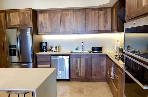 La Paz Apartment | Seaview Apt up to 8 ppl in the Most Luxury area of La Paz