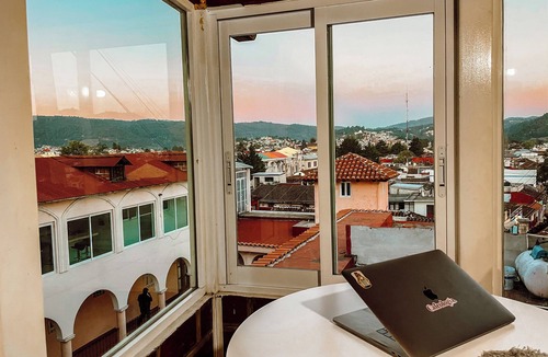 De La Merced Apartment | SKY VIEW CENTER | fast wifi - best view