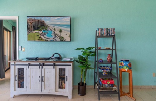 Sandy Beach Condo | Sonoran Sea W602 Nicely Decorated Oceanfront