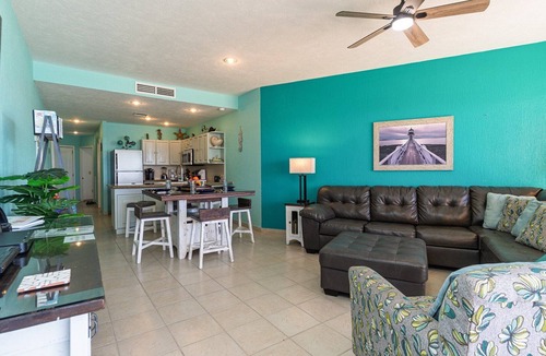 Sandy Beach Condo | Sonoran Sea W602 Nicely Decorated Oceanfront
