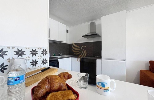 Frejus Apartment | Studio 4pers-Terrace-clim-wifi-parking