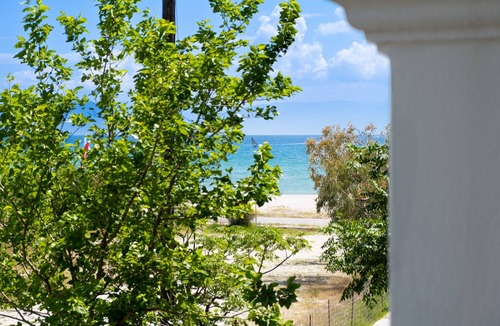 Pondi Apartment | Studio "Phaephon" with Sea View, Garden & Wi-Fi