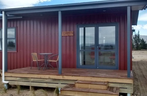 Alexandra Cottage | Stunning Airport cottage Fokker