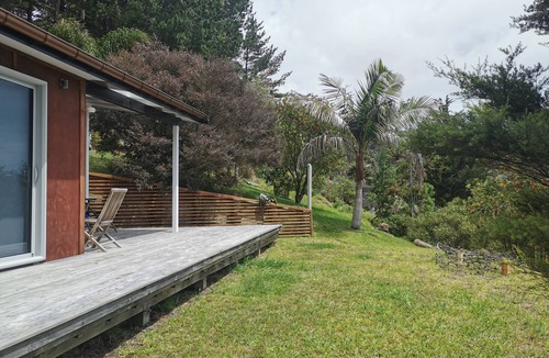 Ahipara Cabin | Stunning Eco Cabin with views of full stretch of 90 Mile Beach and Ahipara
