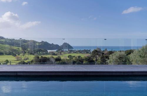 Whangapoua House | Te Punga Lodge - Whangapoua Beach Luxury Villa