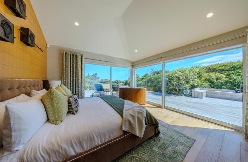 Raglan Hotel | Te Whaanga Retreat & Spa