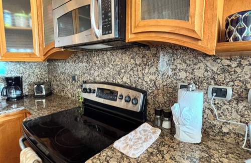 Las Conchas Condo | Tessoro 301 at Las Conchas - ocean view 3-bedroom condo