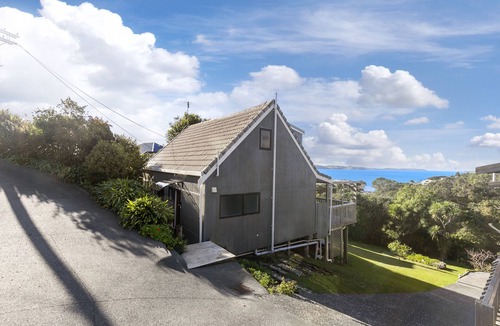 Snells Beach Cottage | The Cottage - Snells Beach Holiday Home