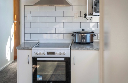 National Park Village House | The Flax Cottage - National Park Holiday Home
