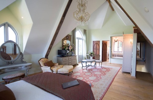 Whakamarama Bed & Breakfast | The French Country House