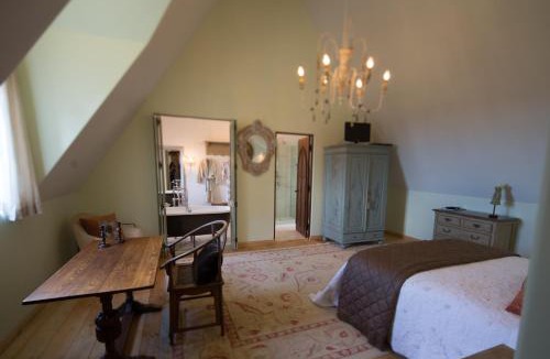 Whakamarama Cabin | The French Country House, Tauranga