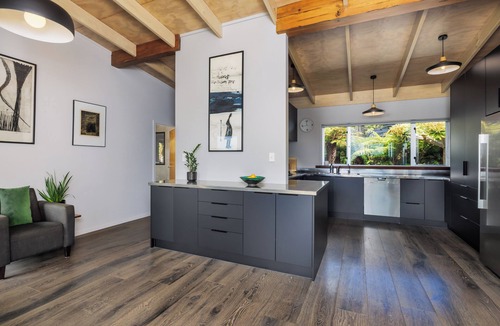 Kaeo House | The Green House - Bay of Islands Holiday Home