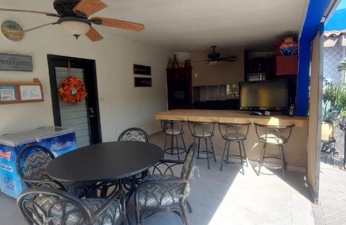 Centro House | The Hideaway Condo full place