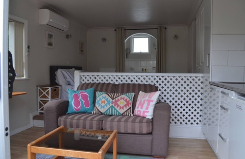 Torbay Apartment | The Lighthouse