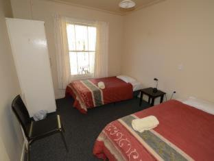 Reefton House | The Nurses Home