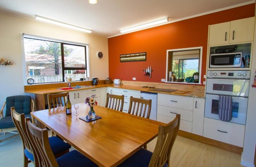Collingwood House | The Old Bakery - Collingwood Holiday Home