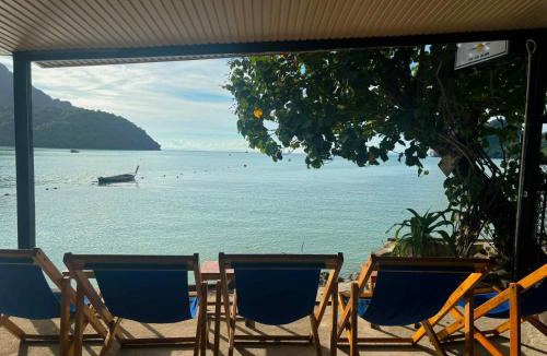 Ko Phi Phi Hostel | The One Hostel Phi Phi Island