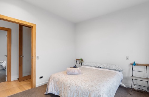 Riverton House | The Rocks - Riverton Luxury Holiday Home