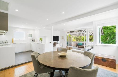 Freemans Bay Villa | The Villa on Anglesea