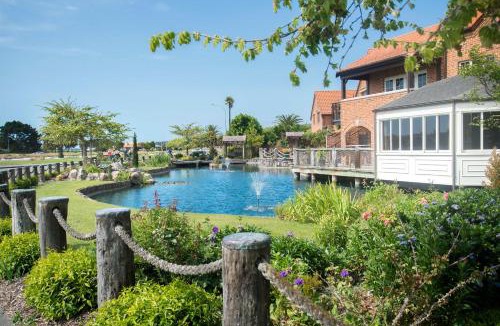 Stoke Apartment | The Village Green Apartment