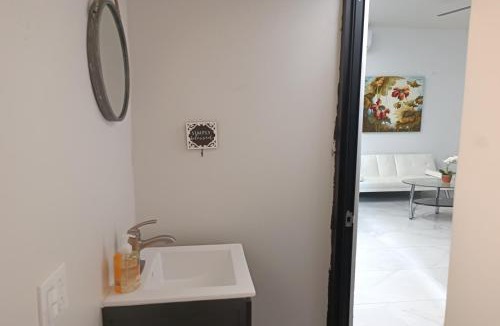 Ferrocarrilera Apartment | Town Condo Casamar 2 by Kivoya