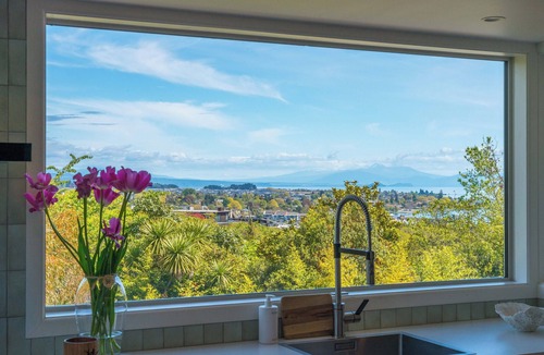 Hilltop House | Tuis and Pools - Lake Taupo Holiday Home