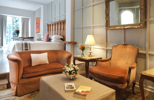Zona Rosa Apartment | Vintage Style Apartment Reforma - Near Angel & CAS