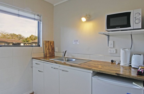 Warkworth Hotel | Walton Park Motor Lodge