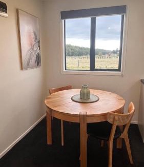 Oxford House | Woodstock Escape to the Country