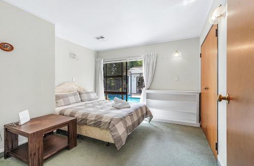 Hamilton House | Wow, spacious home with a pool