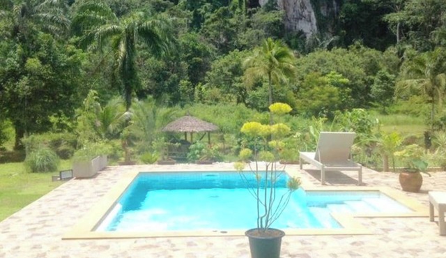 Blue River 3 bedrooms Pool villa