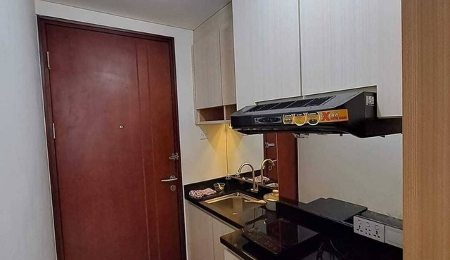 Chic 1-bedroom apartment in terrific Kepulauan Riau with AC, WiFi.