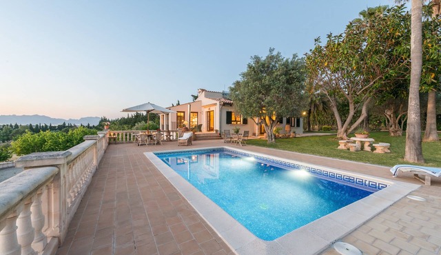 Rustic villa with pool