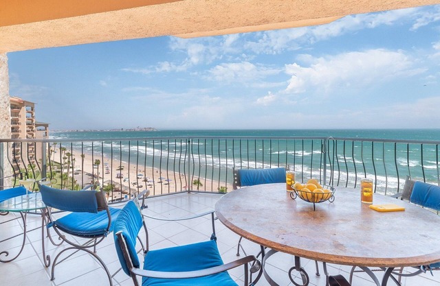 Sonoran Sea W-705 Salty Sea Retreat Nicely Furnished Oceanfront