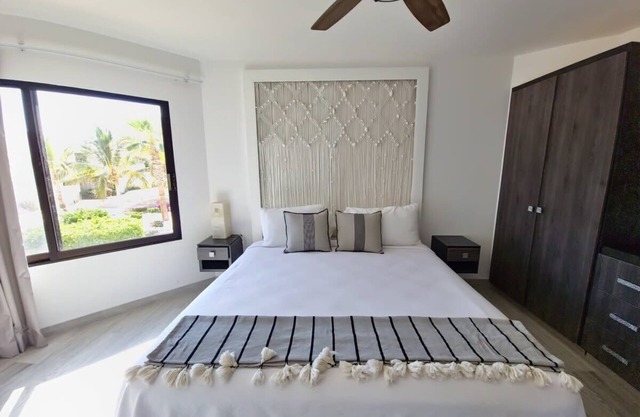 Unit 216-Casa Ricardo-Ocean View RENOVATED!