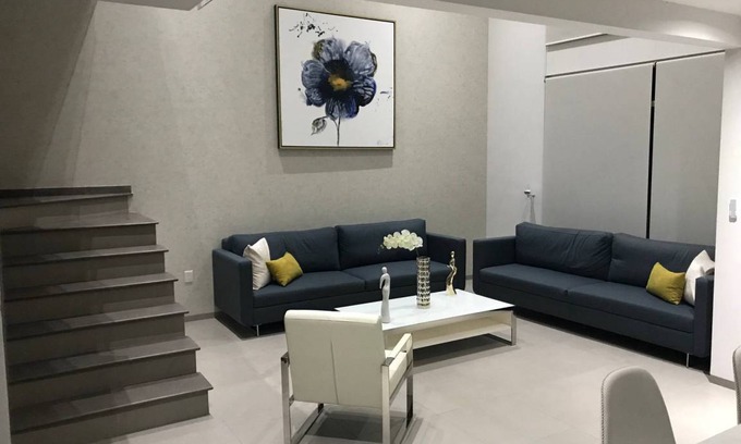 El Marques House | 250 m² House ∙ 3 bedrooms ∙ 6 guests