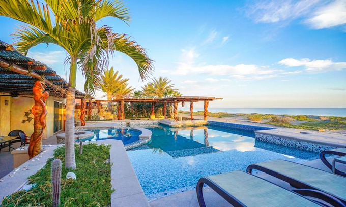 La Paz Villa | 372 m² Villa ∙ 4 bedrooms ∙ 12 guests