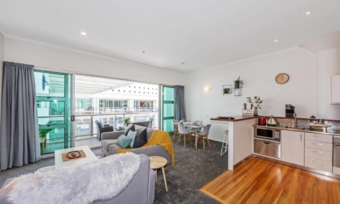 Auckland Central Business District Apartment | Amazing Viaduct 1 Bedroom