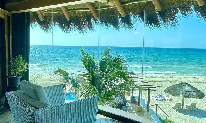 Playa del Secreto House | Beachfront House with 4 Bdrs. Penthouse, private beach, chef, Internet
