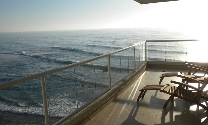 Popotla Condo | Beautiful Rosarito Oceanfront Las Palmas Condo with 750 sq. ft. Balcony
