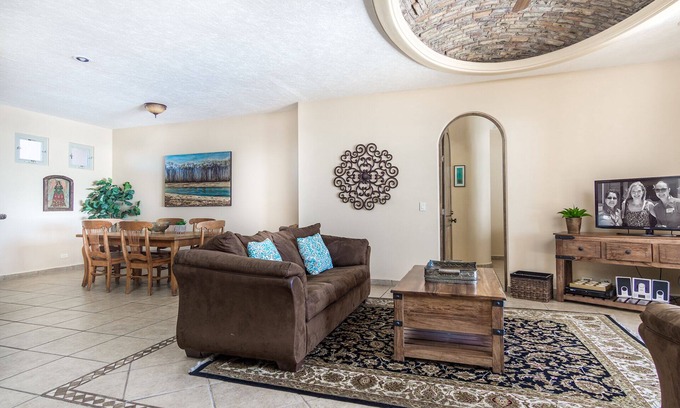 Sandy Beach Condo | Bella Sirena BE-502 My Toes Repose Gorgeous Ocean View Condo