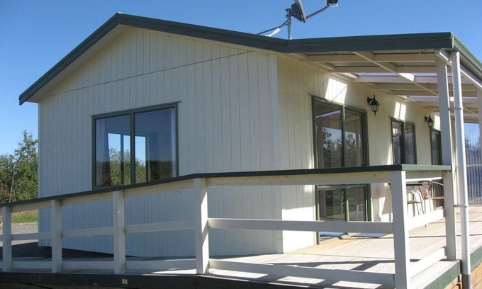 Longlands Hotel | Bluebell Lodge and Cottage