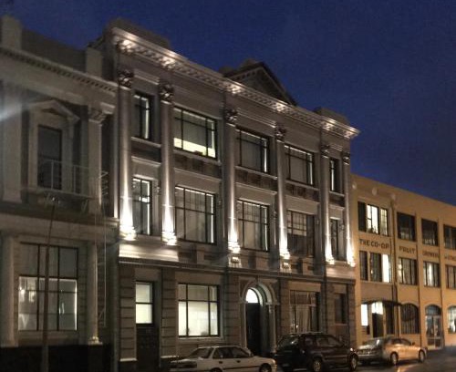 Dunedin City Centre Apartment | Bond Street Apartment Luxury 3 Bedroom