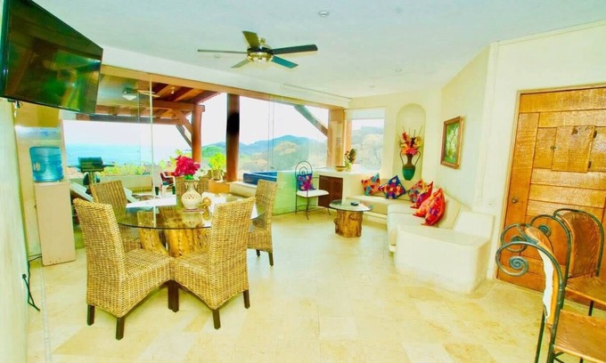 Ixtapa - Zihuatanejo Villa | Casa Que Ve Al Mar - 2 Bedroom Villas